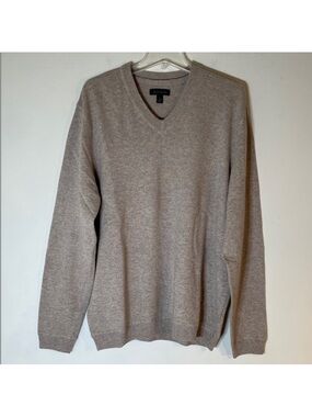 NEW! John W. Nordstrom 100% Cashmere Men's Taupe V-Neck Sweater. XL.